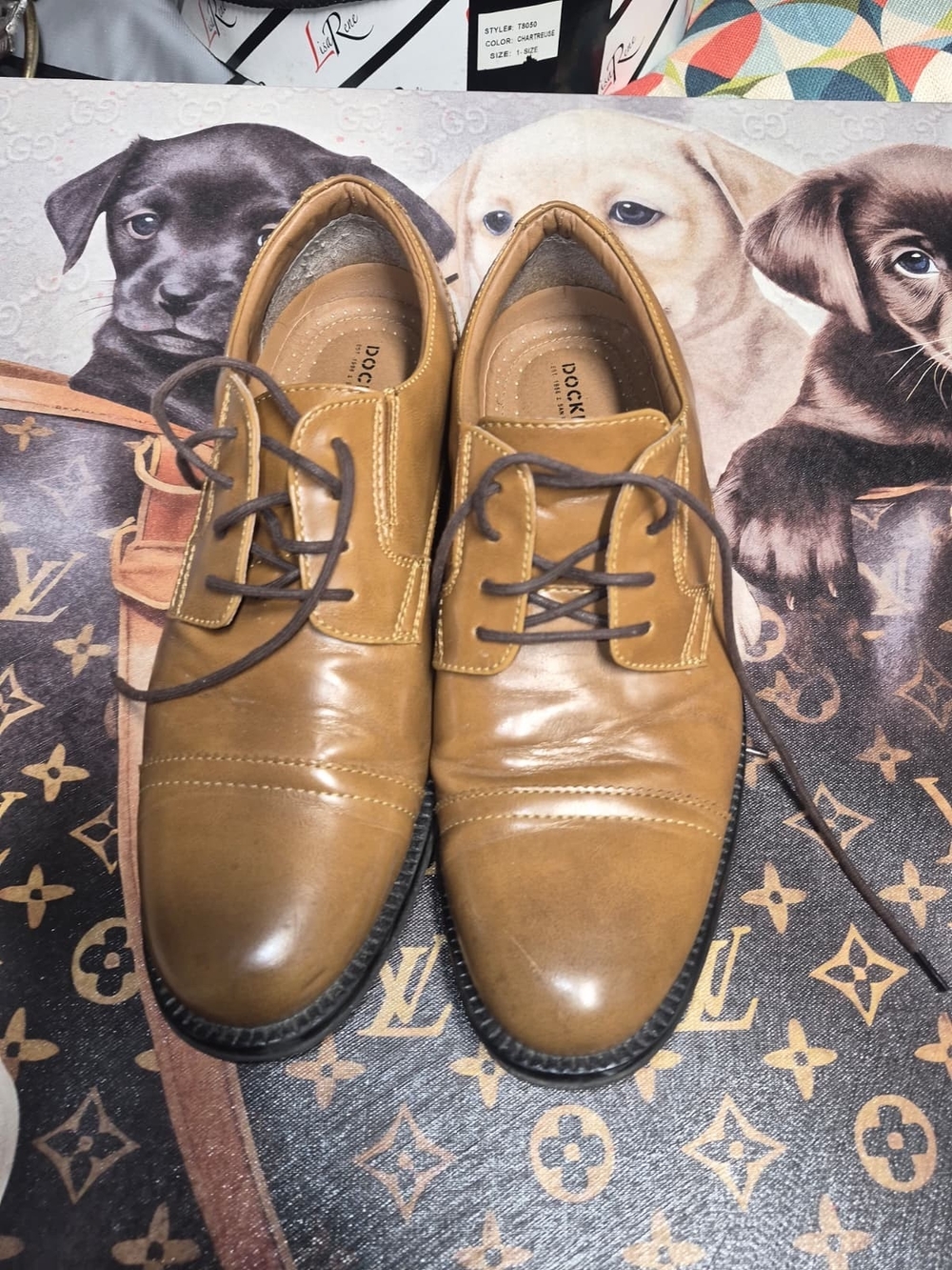 Dockers Men's Tan/Brown Leather Lace-Up Oxfords